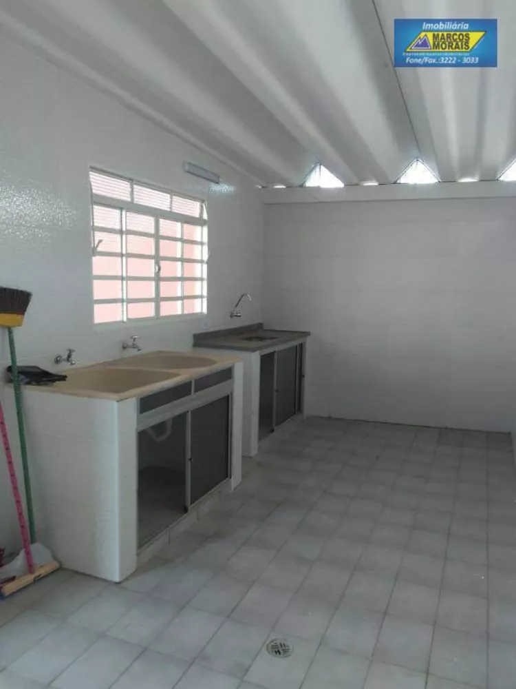 Casa, 3 quartos, 200 m² - Foto 12