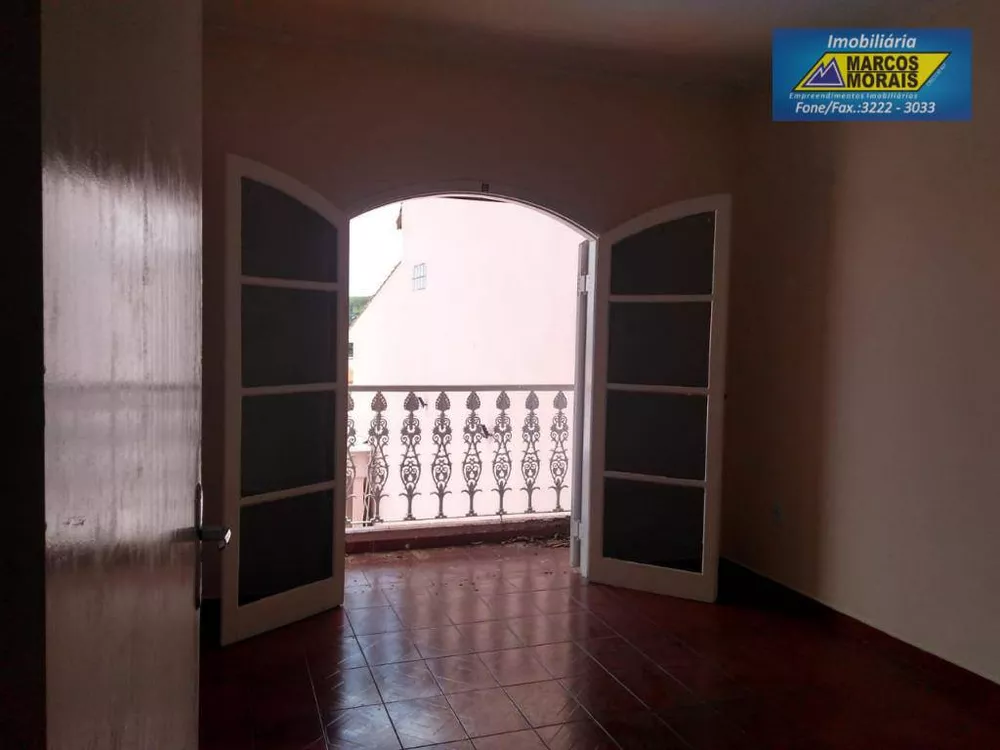 Casa, 3 quartos, 200 m² - Foto 15