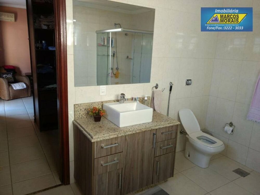 Casa, 3 quartos, 312 m² - Foto 3