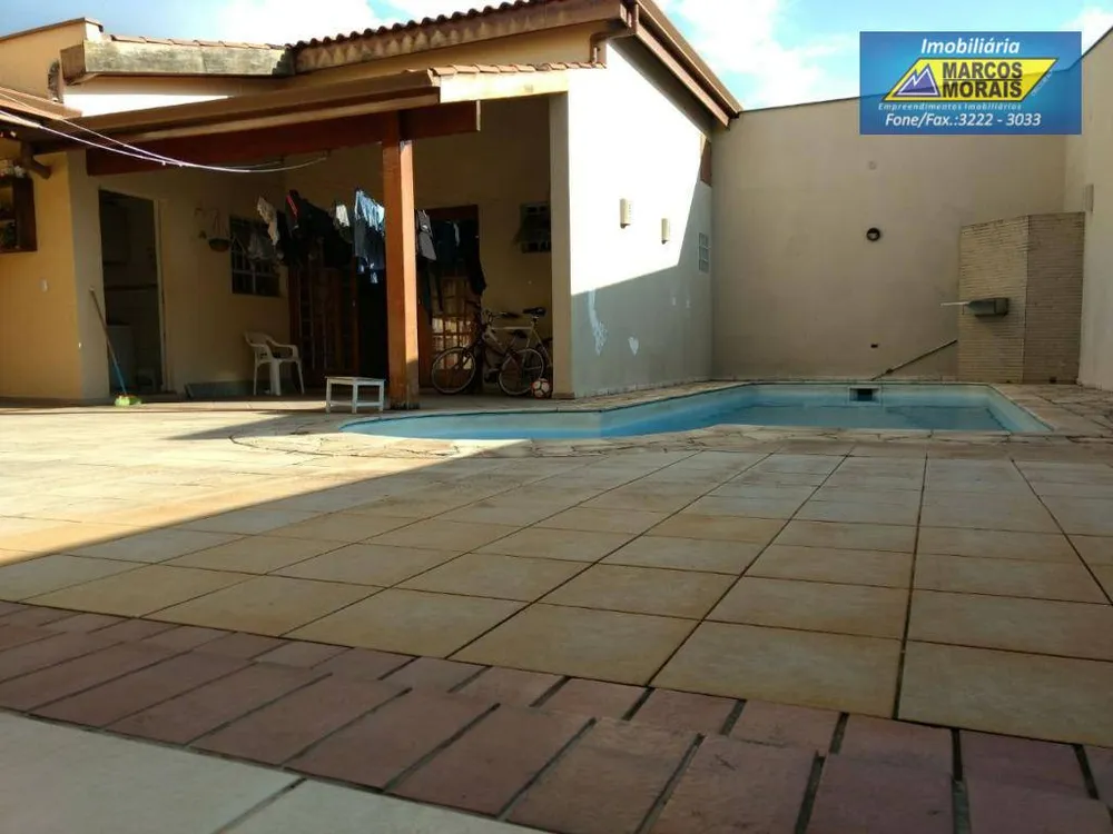 Casa, 3 quartos, 312 m² - Foto 10