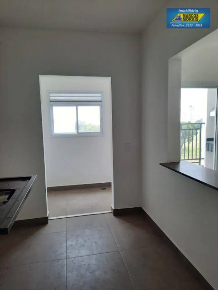 Apartamento, 3 quartos, 80 m² - Foto 2