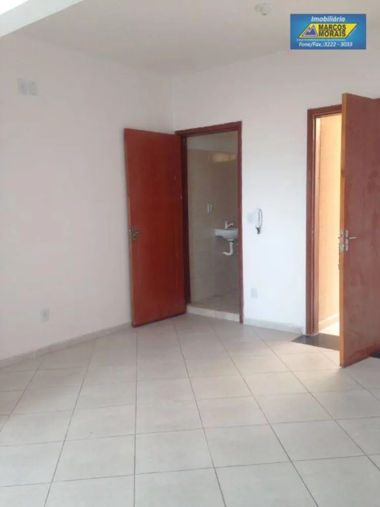Sala-Conjunto, 300 m² - Foto 1