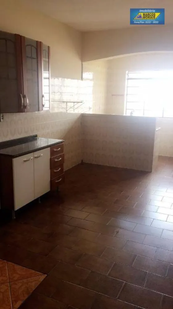Casa, 2 quartos, 230 m² - Foto 2