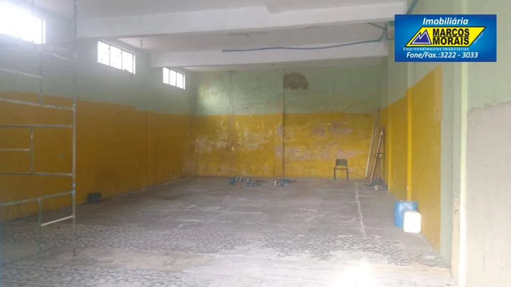Loja-Salão, 250 m² - Foto 1