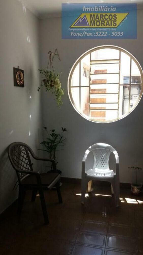 Casa, 2 quartos, 590 m² - Foto 2