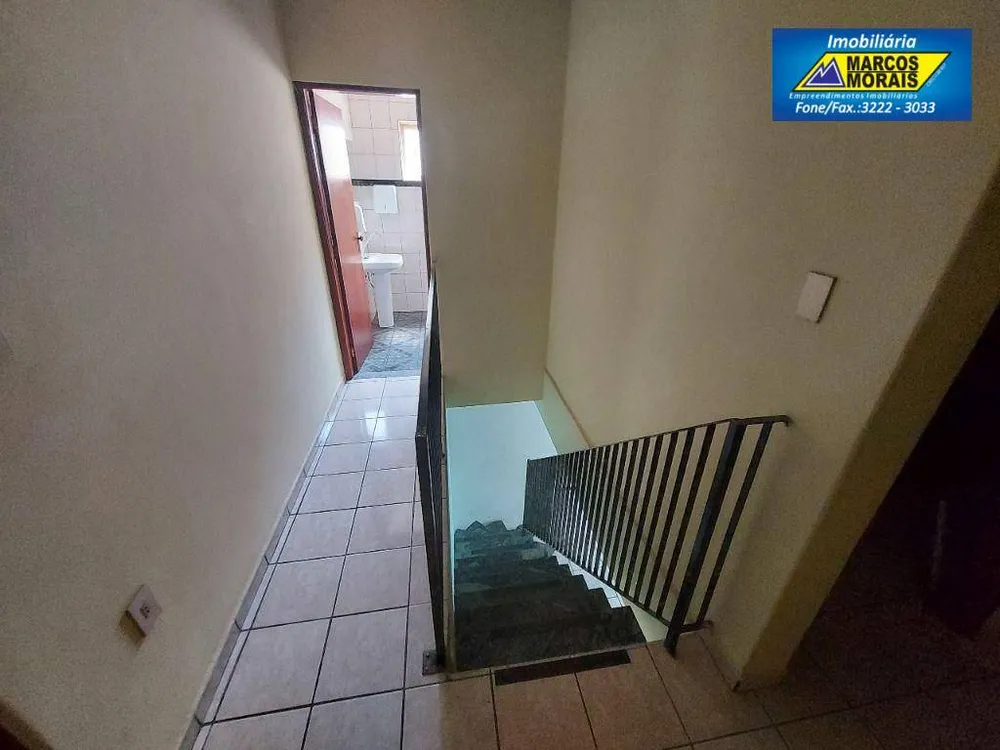 Casa, 3 quartos, 300 m² - Foto 11