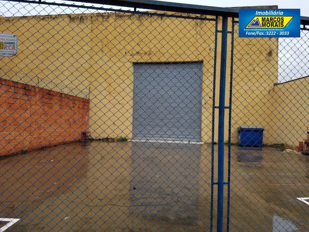 Depósito-Galpão, 1000 m² - Foto 1