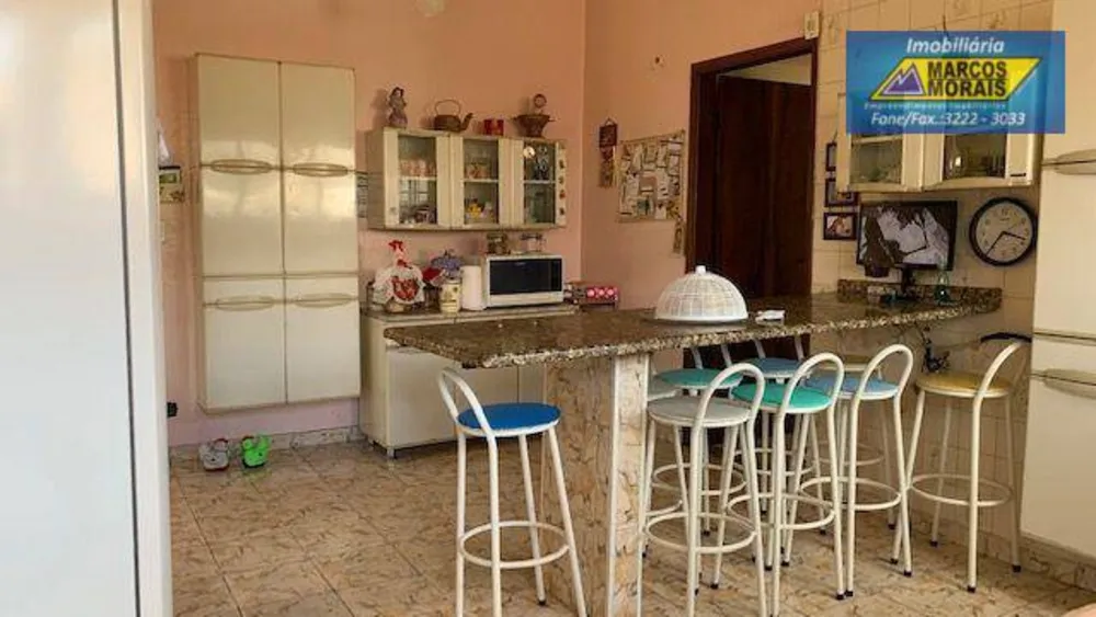 Casa, 3 quartos, 300 m² - Foto 6