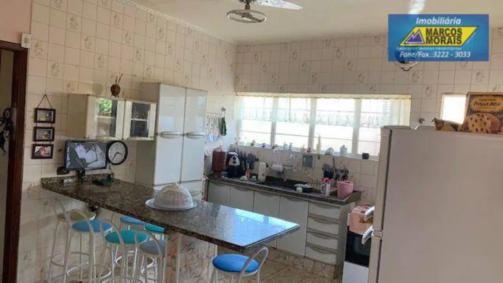 Casa, 3 quartos, 300 m² - Foto 5