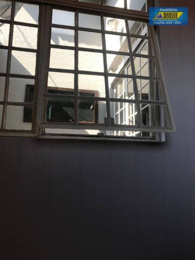 Casa à venda com 4 quartos, 185m² - Foto 3