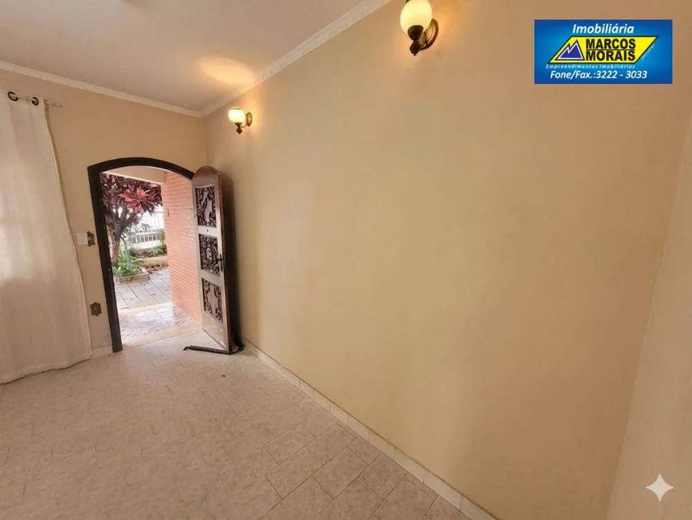 Casa, 4 quartos, 223 m² - Foto 4