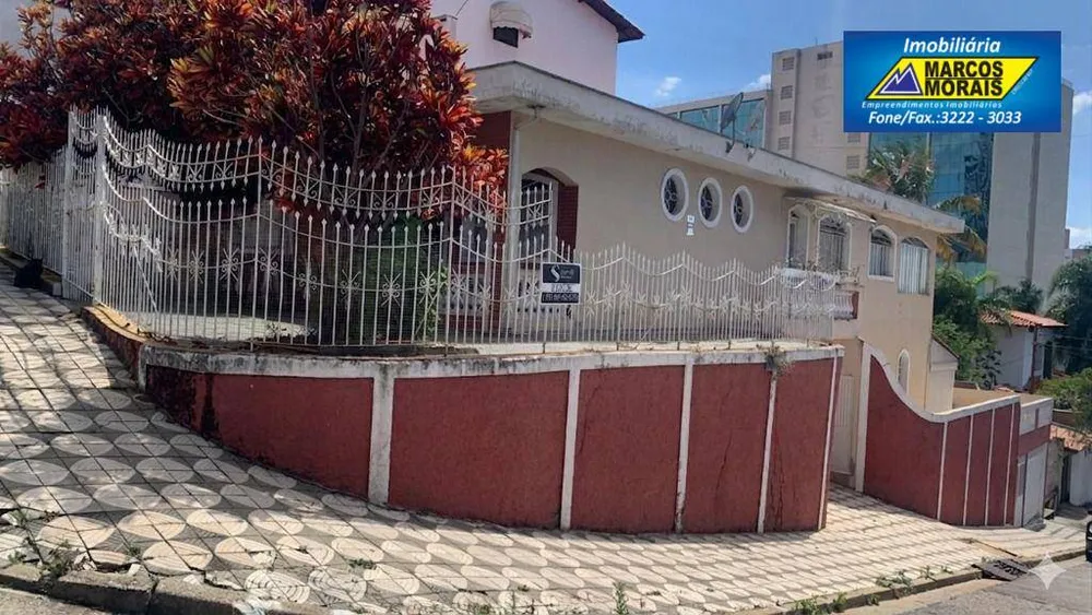 Casa, 4 quartos, 223 m² - Foto 2