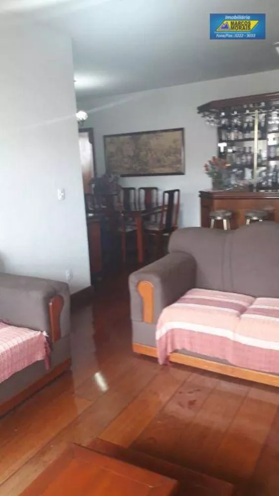 Apartamento à venda com 3 quartos, 125m² - Foto 2