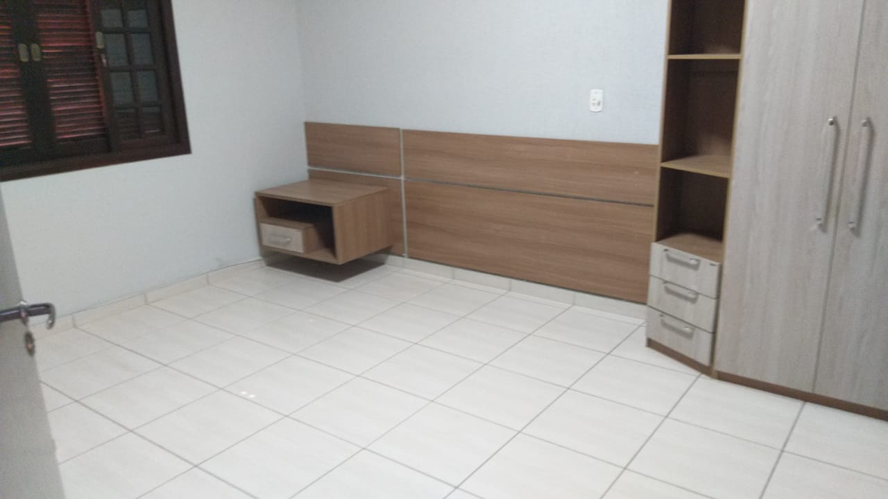 Casa para alugar com 2 quartos, 162m² - Foto 13