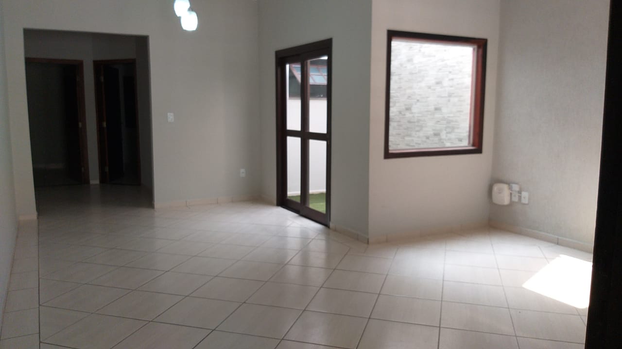 Casa para alugar com 2 quartos, 162m² - Foto 7