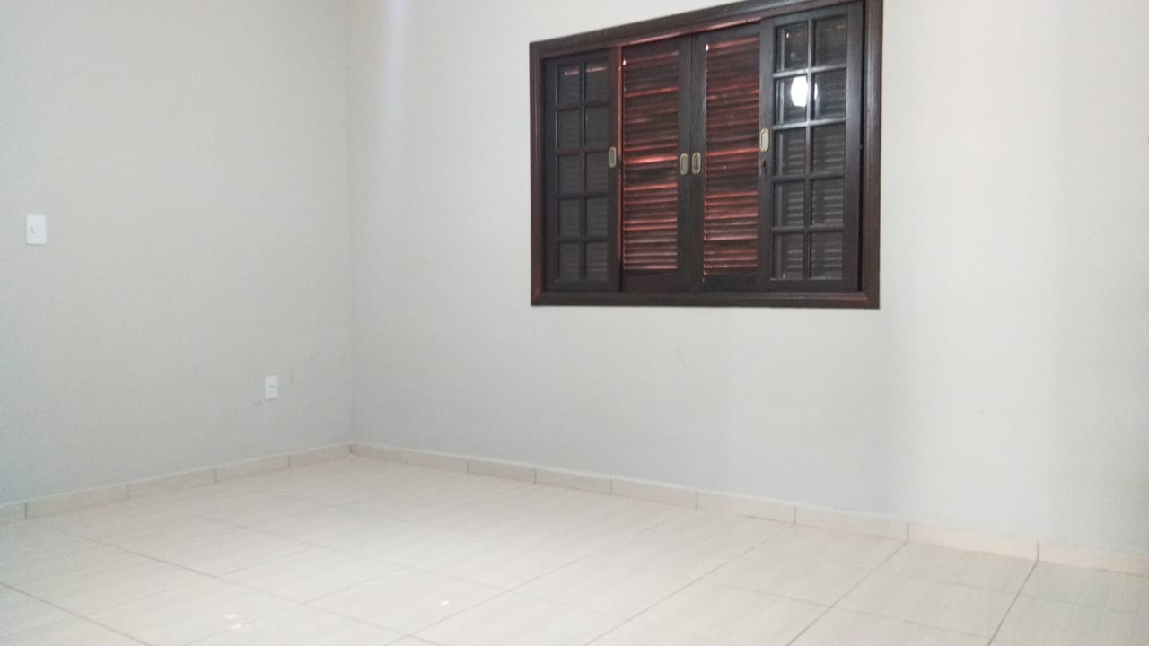 Casa para alugar com 2 quartos, 162m² - Foto 12