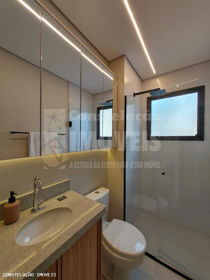 Apartamento à venda com 2 quartos, 63m² - Foto 13