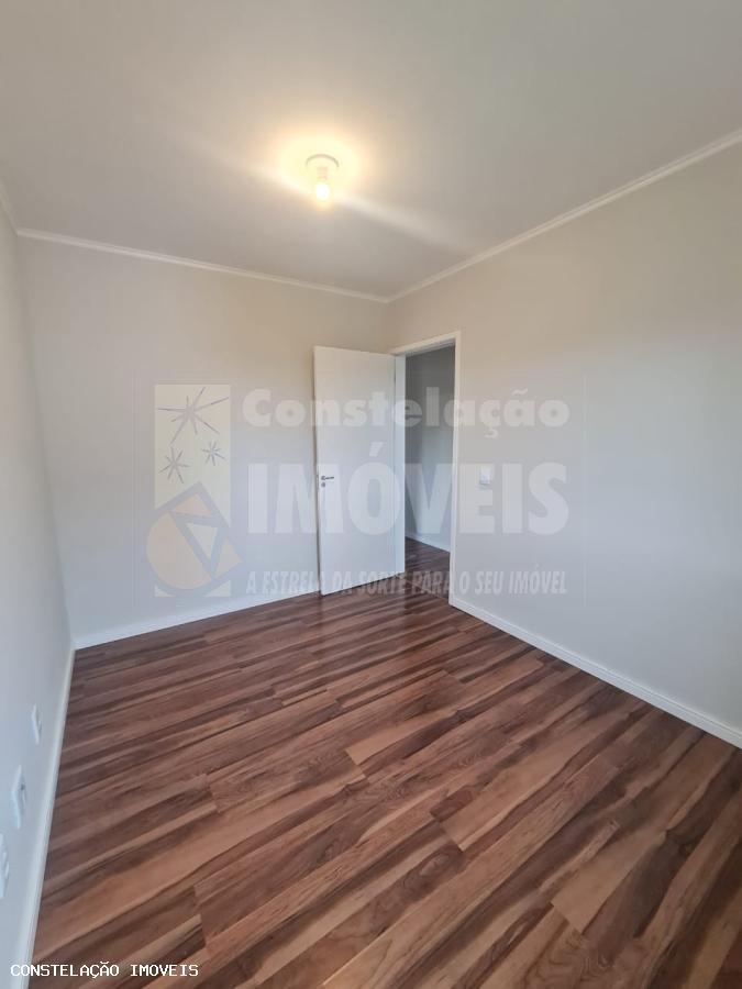 Apartamento à venda com 2 quartos, 44m² - Foto 2