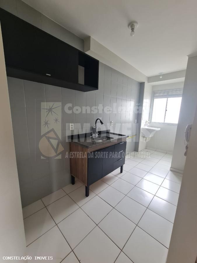 Apartamento à venda com 2 quartos, 44m² - Foto 13