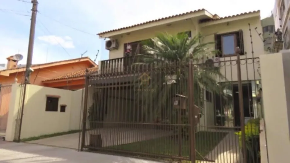 Casa, 4 quartos, 240 m² - Foto 1