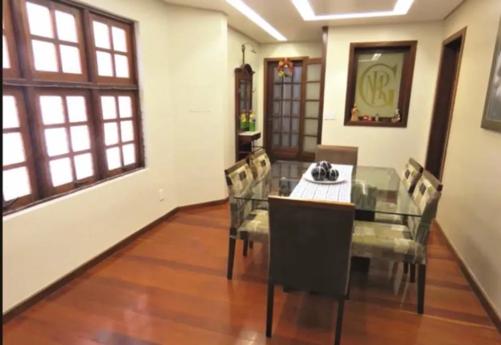 Casa, 4 quartos, 240 m² - Foto 4