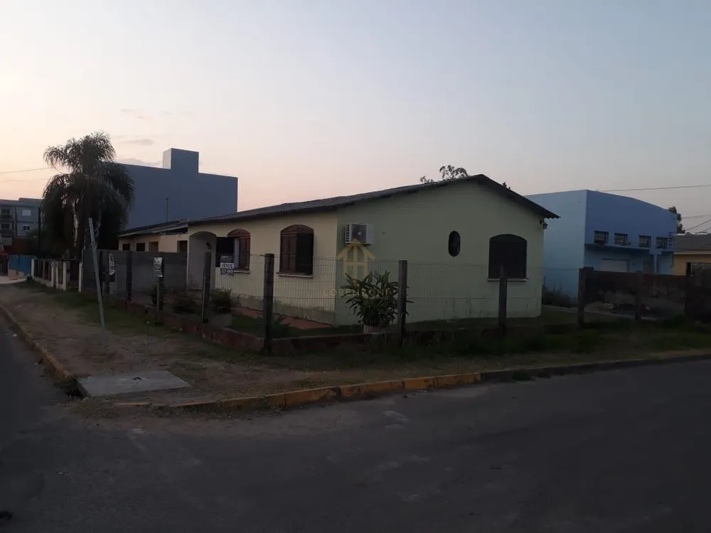 Casa, 3 quartos, 128 m² - Foto 2
