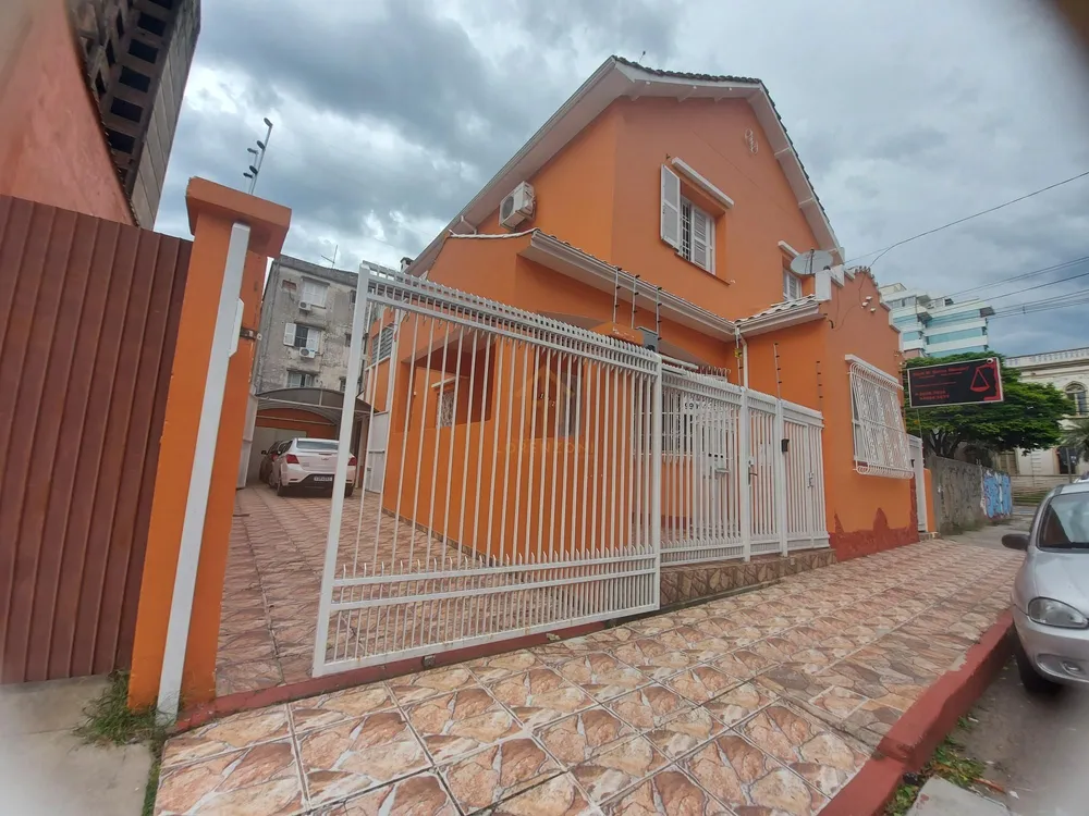 Casa, 4 quartos, 261 m² - Foto 1