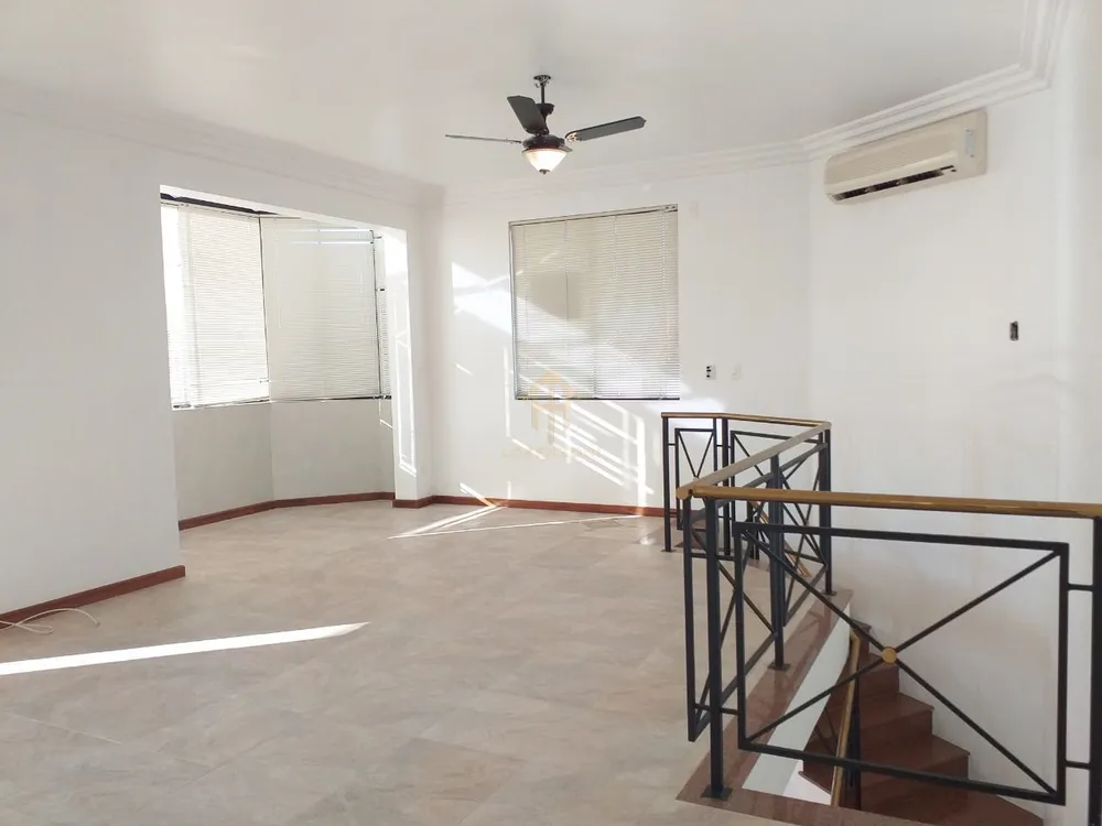 Cobertura, 4 quartos, 254 m² - Foto 2