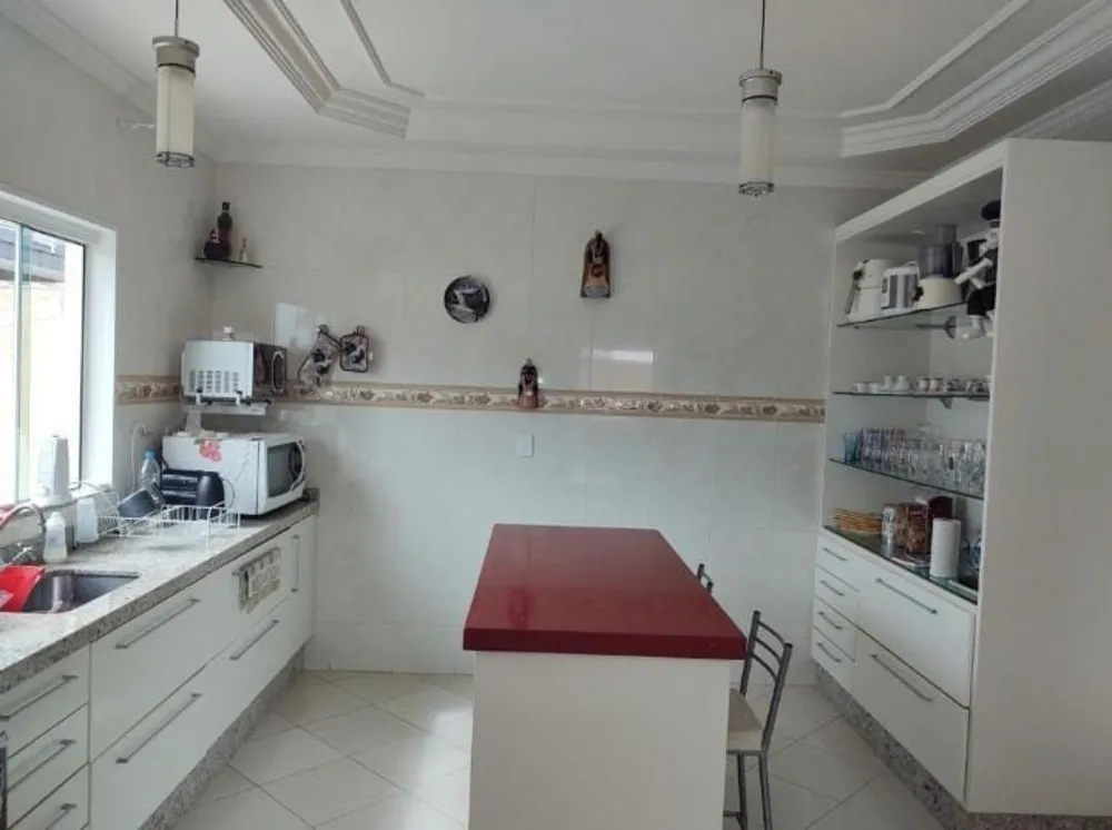 Casa, 3 quartos, 290 m² - Foto 6