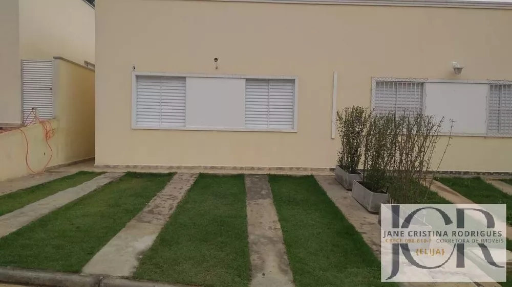 Casa de Condomínio à venda com 3 quartos, 60m² - Foto 1