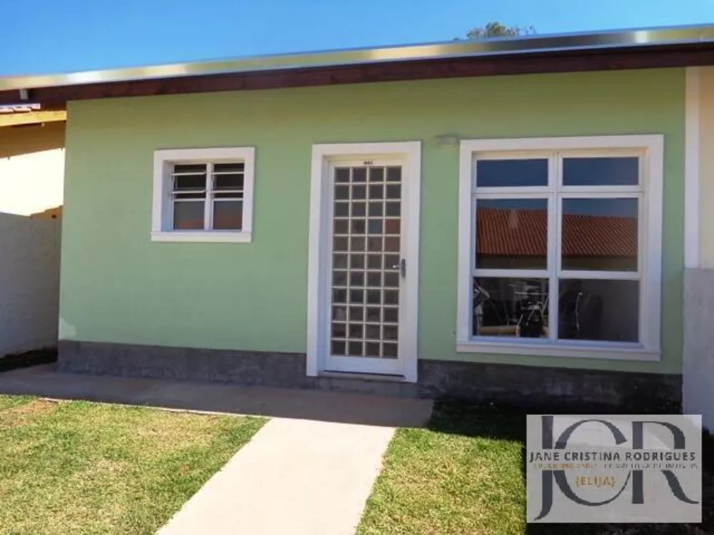 Casa de Condomínio à venda com 3 quartos, 70m² - Foto 1