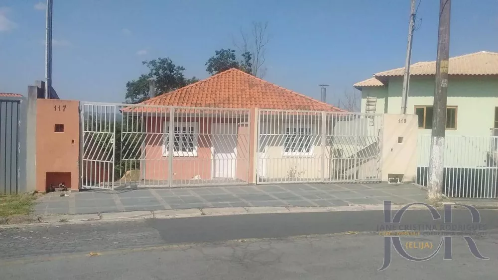 Casa de Condomínio à venda e aluguel com 3 quartos, 130m² - Foto 1