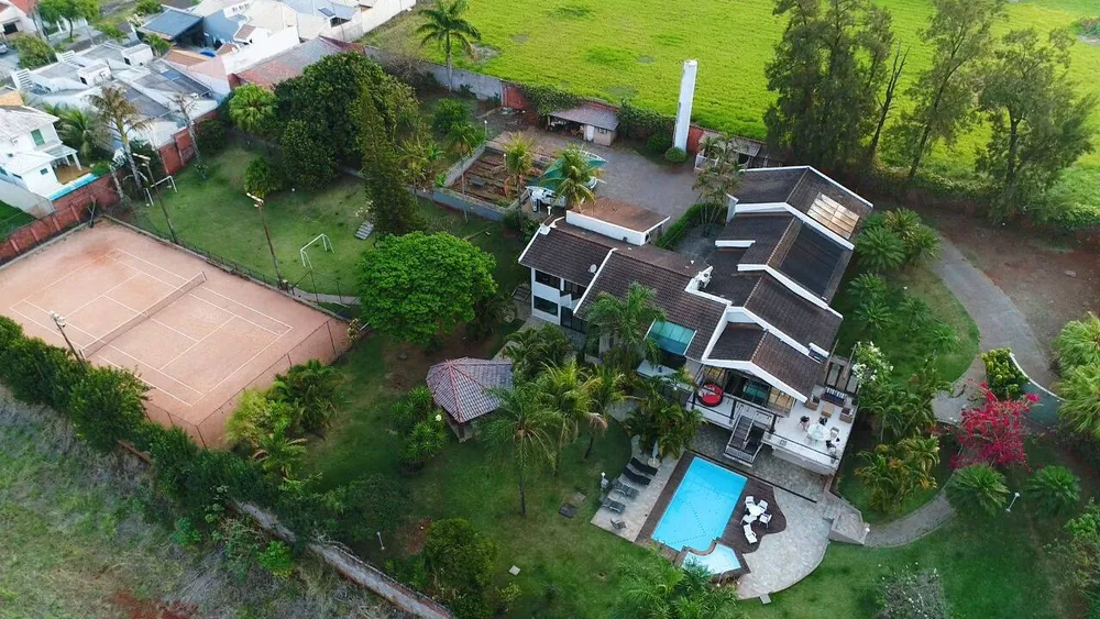 Chácara, 4 quartos, 5072 m² - Foto 1