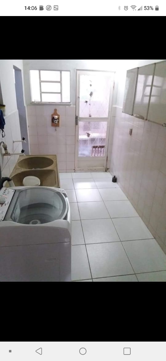 Casa Comercial à venda com 4 quartos, 300m² - Foto 3