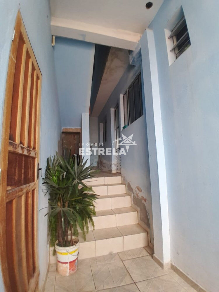 Casa à venda com 3 quartos, 200m² - Foto 15