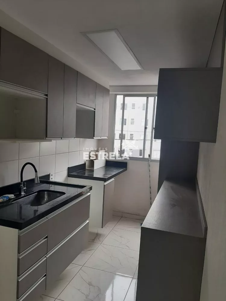 Apartamento à venda com 2 quartos, 43m² - Foto 2