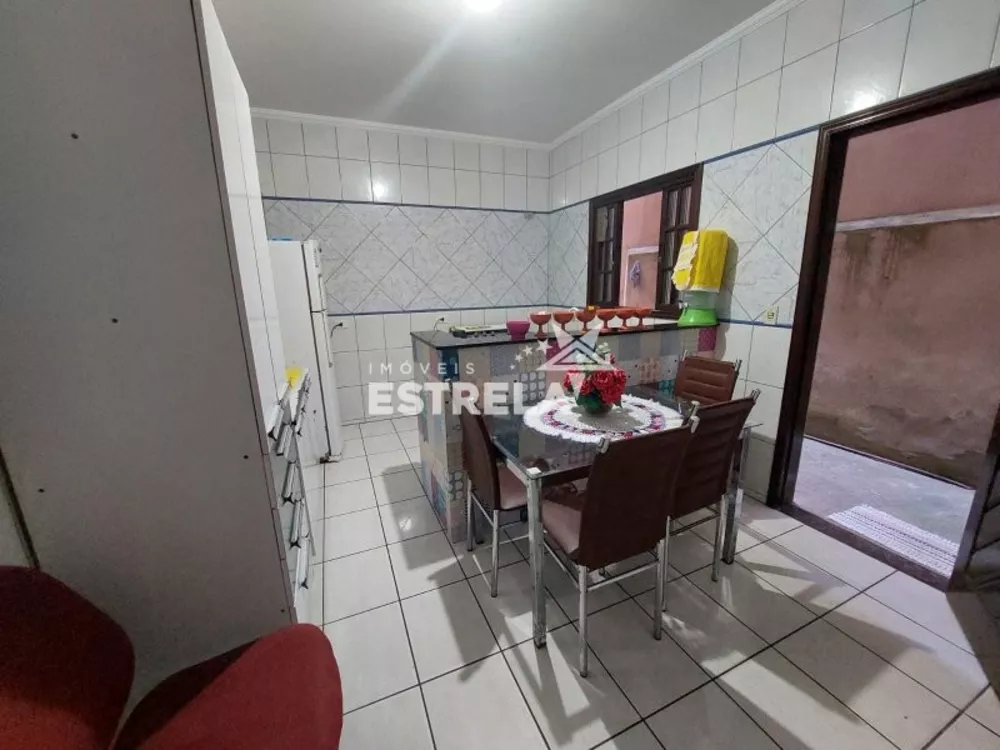 Sobrado à venda com 2 quartos, 125m² - Foto 10