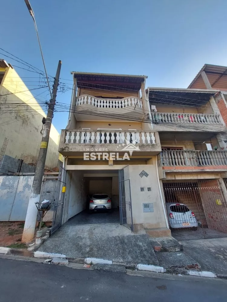 Sobrado à venda com 2 quartos, 125m² - Foto 2