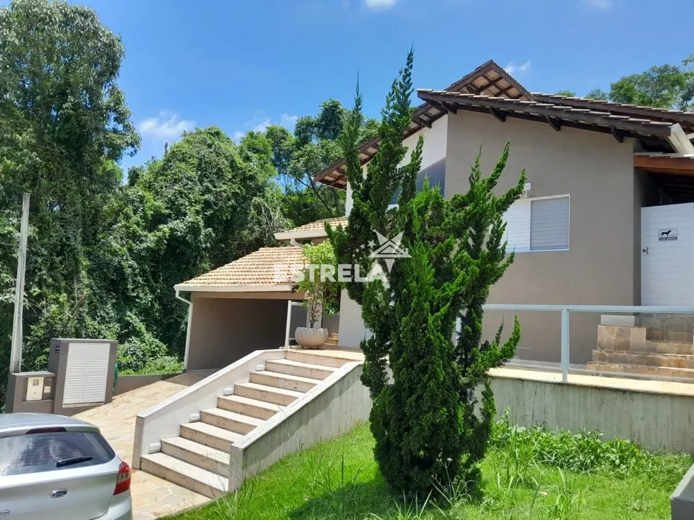 Casa à venda com 3 quartos, 213m² - Foto 3