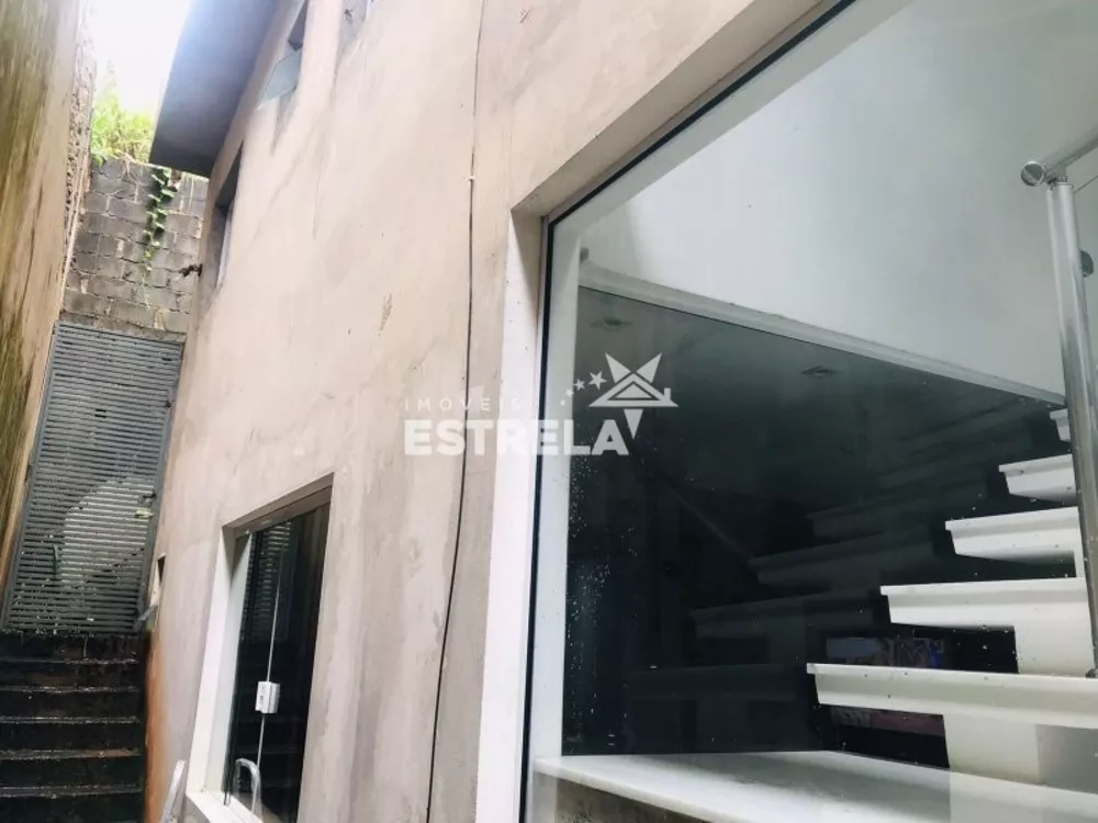 Casa à venda com 4 quartos, 300m² - Foto 10