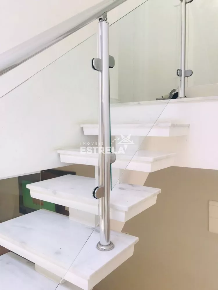 Casa à venda com 4 quartos, 300m² - Foto 17