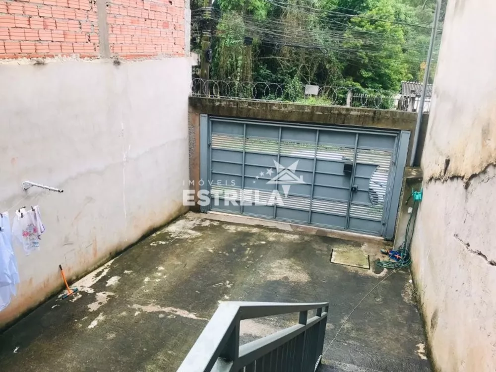 Casa à venda com 4 quartos, 300m² - Foto 15