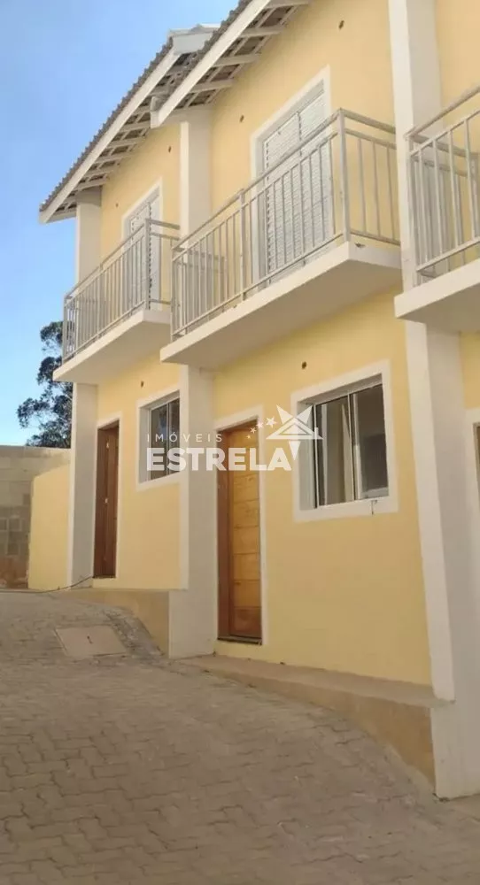 Casa à venda com 2 quartos, 50m² - Foto 7