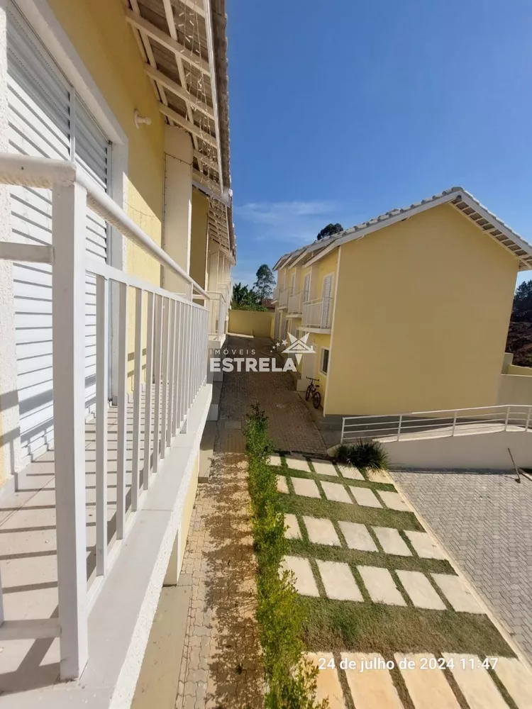 Casa à venda com 2 quartos, 50m² - Foto 12