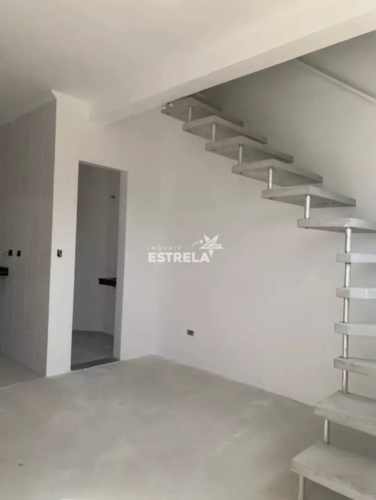 Casa à venda com 2 quartos, 50m² - Foto 10