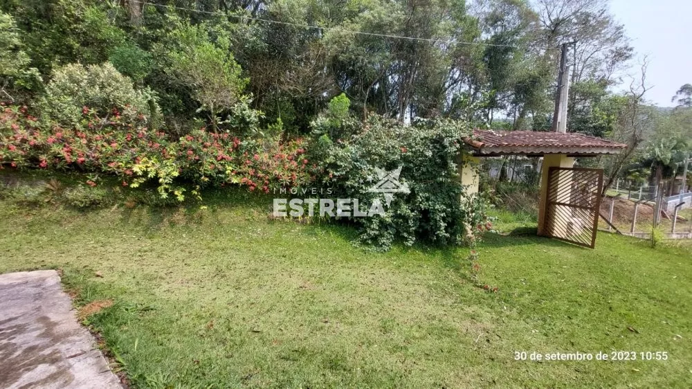 Fazenda à venda com 3 quartos, 160m² - Foto 3