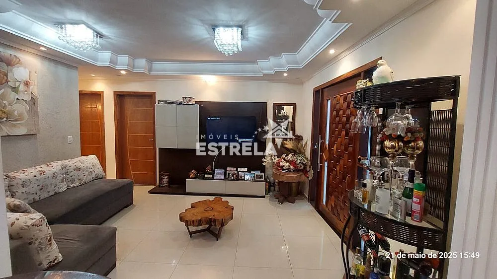 Casa, 2 quartos, 250 m² - Foto 1
