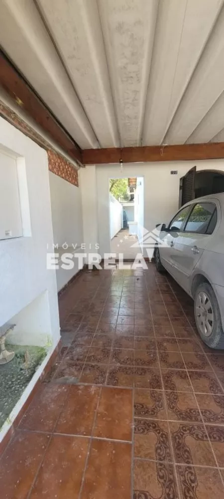 Casa à venda com 3 quartos, 124m² - Foto 3