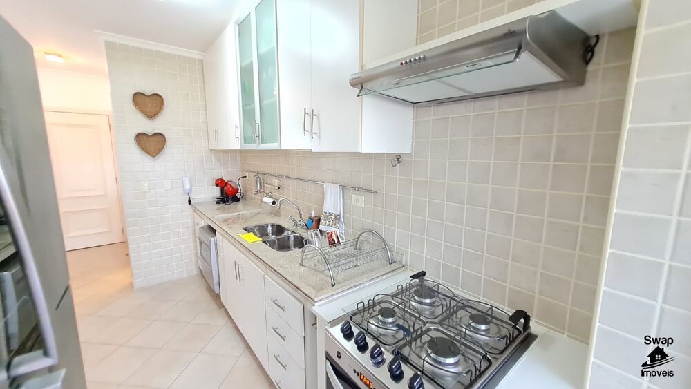 Apartamento à venda com 3 quartos, 144m² - Foto 5