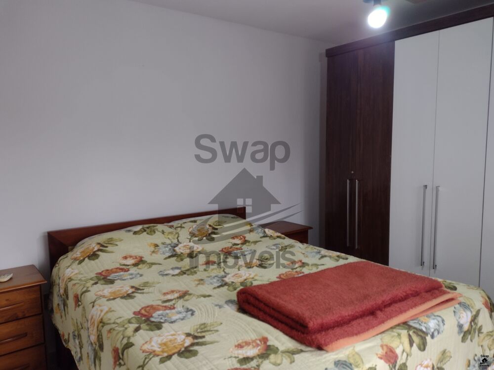 Casa à venda com 4 quartos, 300m² - Foto 5